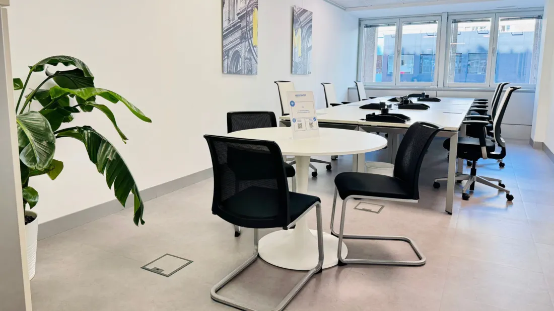 Office 19 Azca