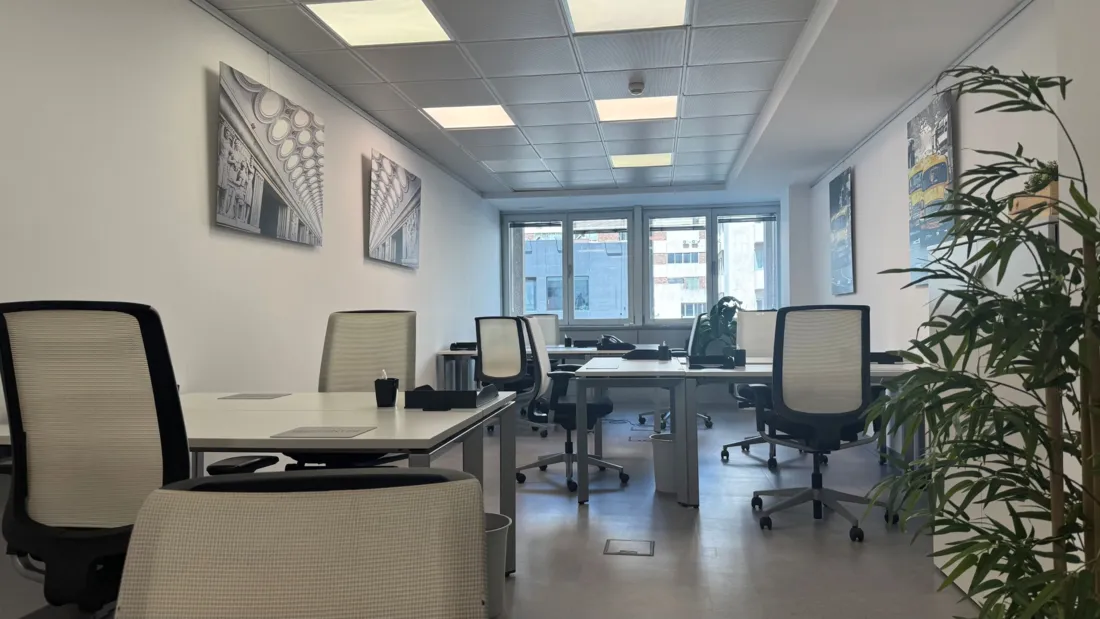 Office 17 Azca