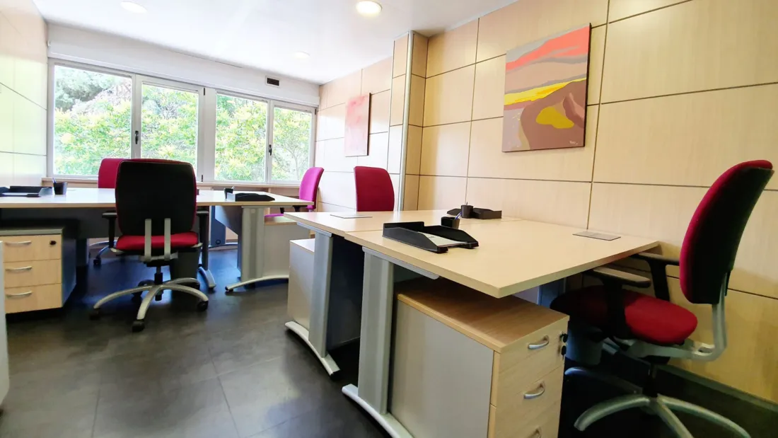 Office Velazquez A14